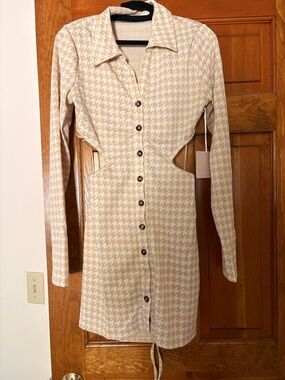 Beige Houndstooth Long-Sleeve Button Front Cutout Dress